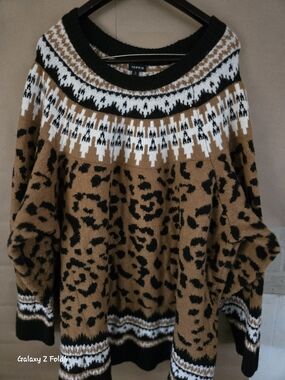 torrid Brown Black White Leopard Fair Isle Crewneck Sweater